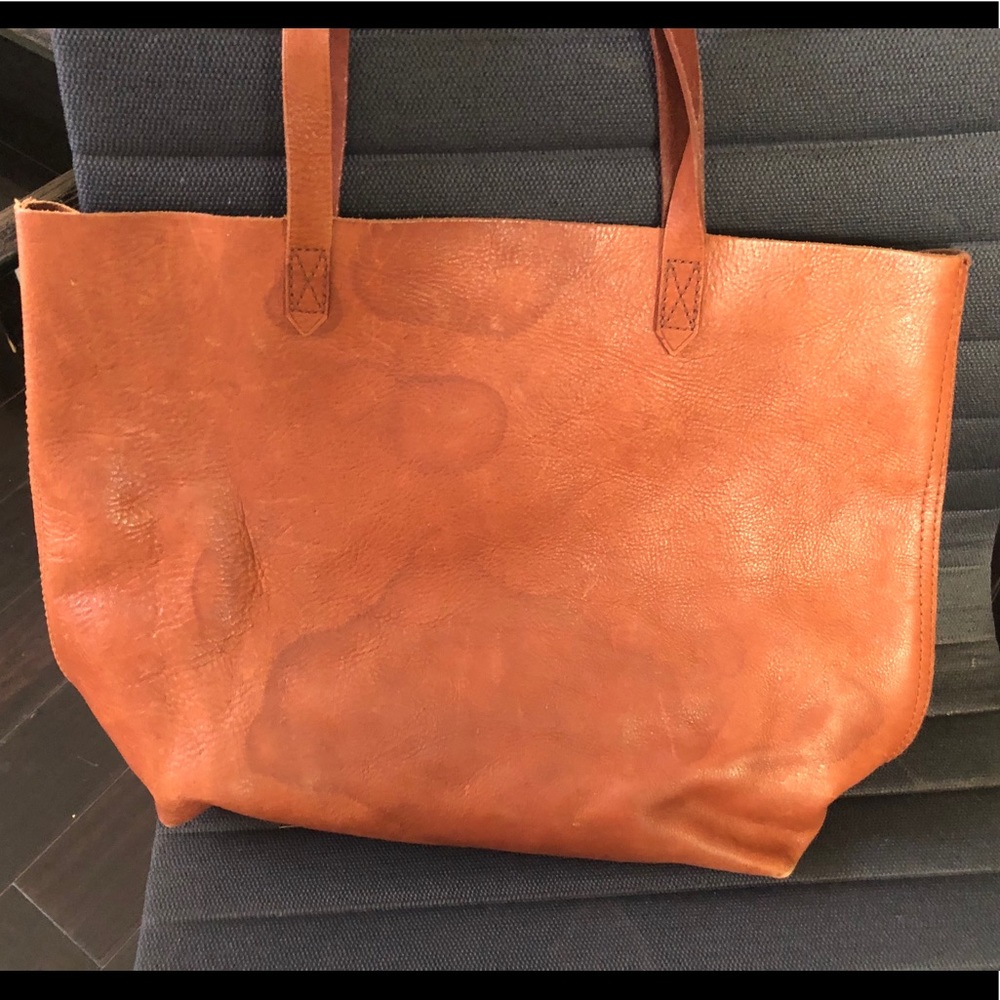 Madewell cognac leather bag 💙